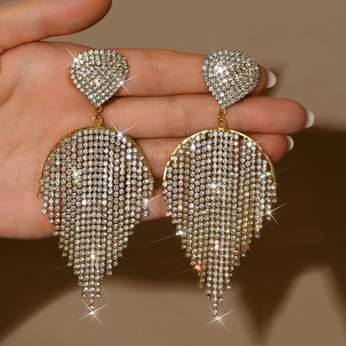 Ladies' Fashionable Tassel Earrings and Jewelry Are Suitable for Dates, Parties, Festivals, and Gifts