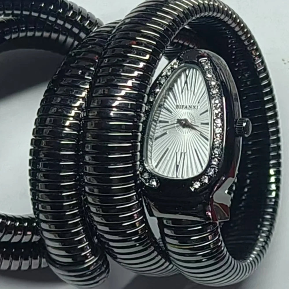 Montre à quartz de luxe pour femme de haute qualité