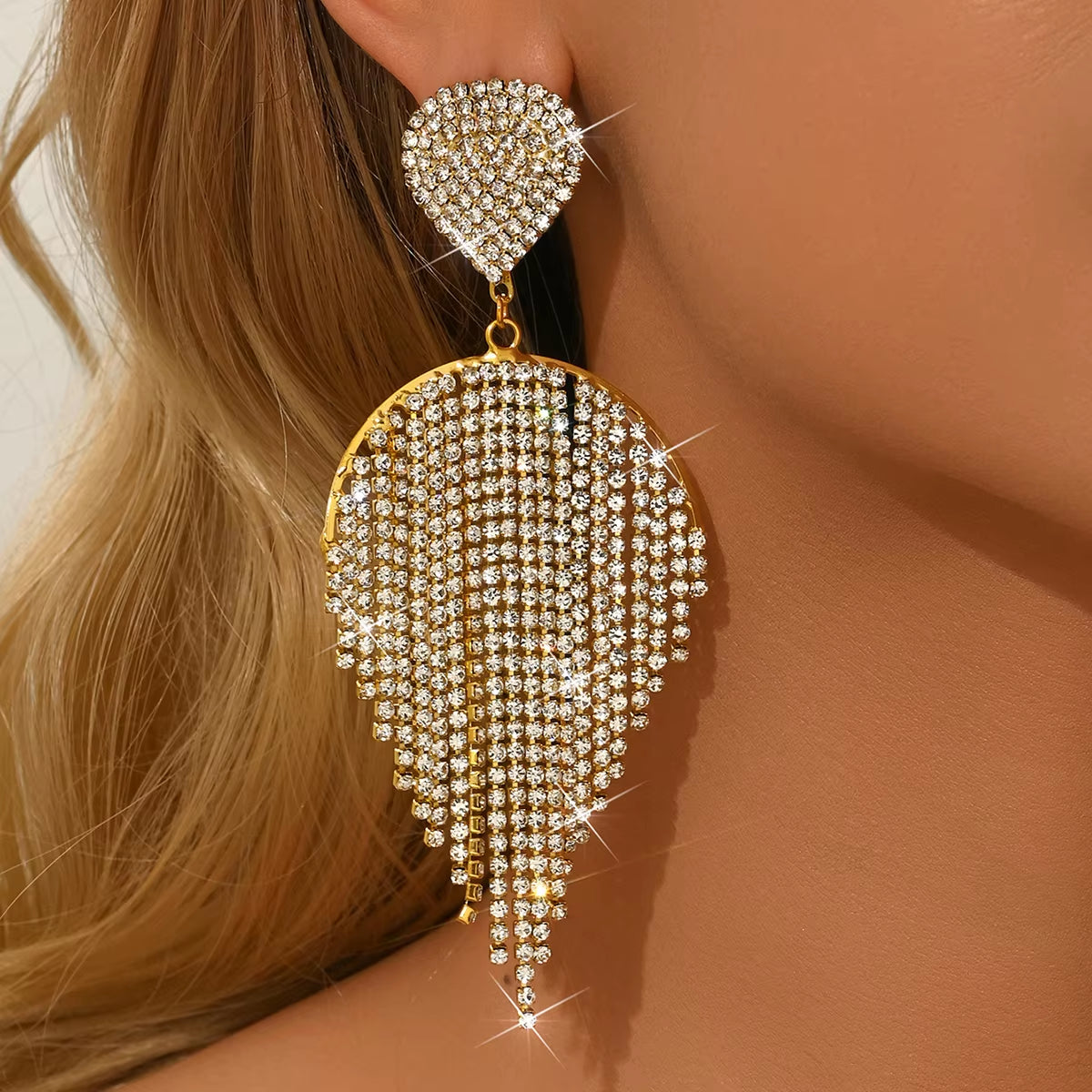 Ladies' Fashionable Tassel Earrings and Jewelry Are Suitable for Dates, Parties, Festivals, and Gifts